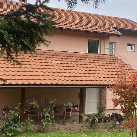 Apartmani Nais Zlatibor Eksteriør billede